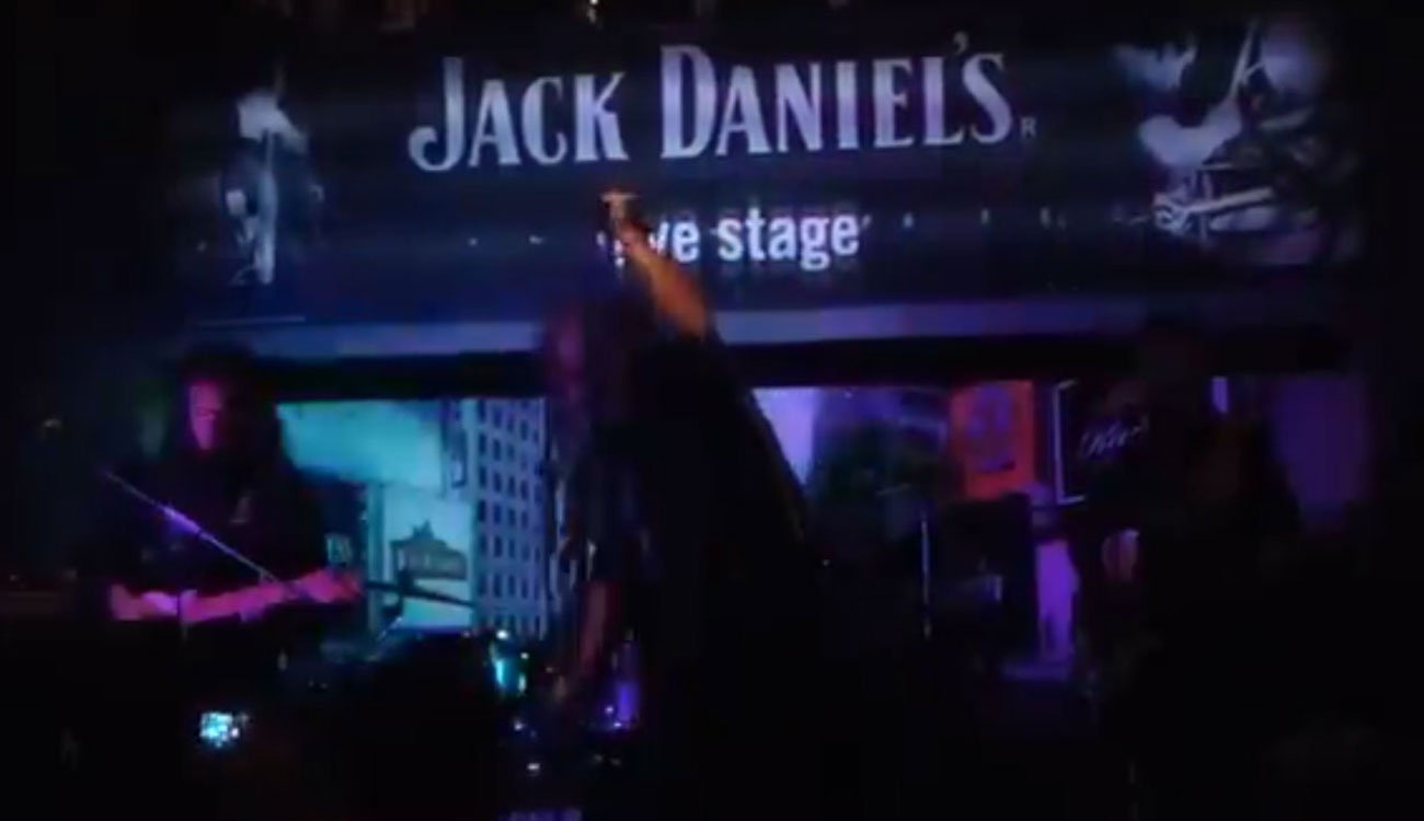 Nick Sansis Stratosphere live στο "Bullet" (14-11-2015)